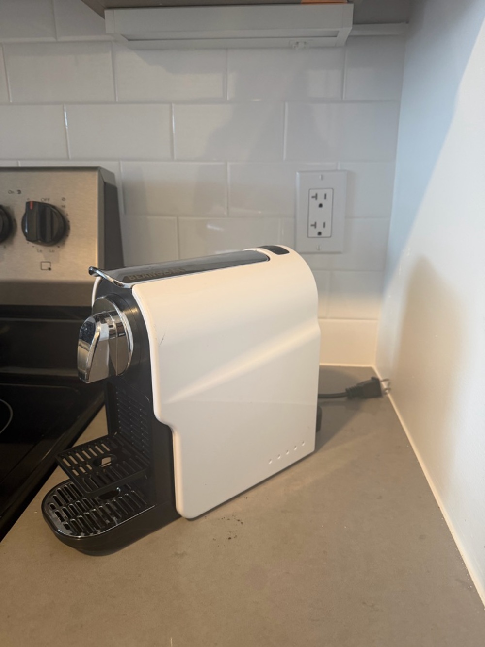 Nespresso Beanglass Machine - Picture 7 of 10